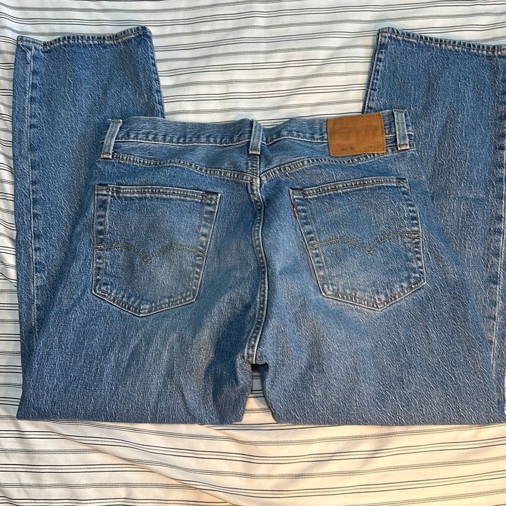 LEVIS 501/93 Button Fly Denim Waist: 34, Inseam: 27 inches